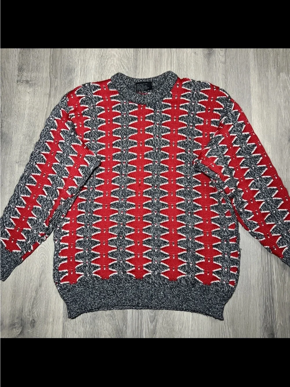 Men's Crewneck Sweater in Red and Gray
